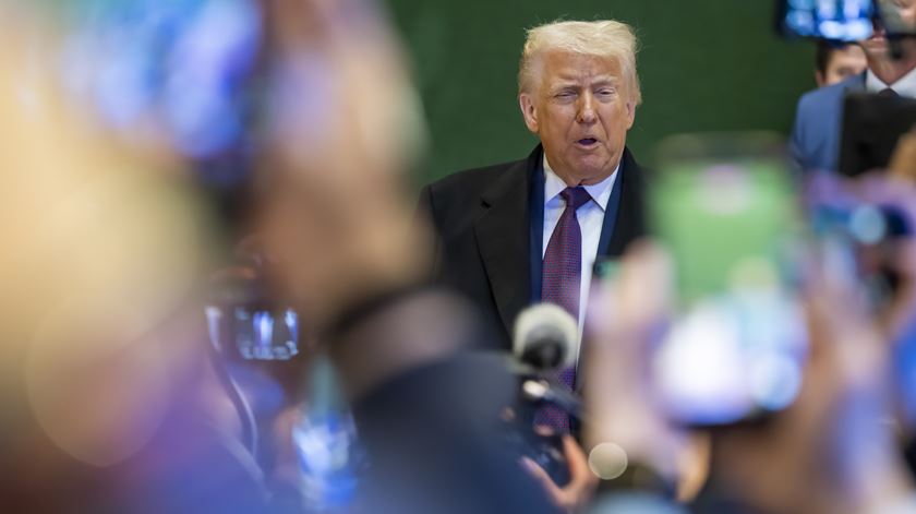 Reunião entre Trump e Zelensky foi "positiva" Reunião entre Trump e Zelensky foi "positiva"