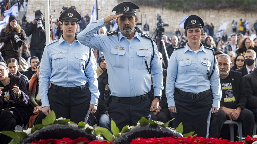 Israel sepulta o último refém do Hamas que tinha ligações a Portugal