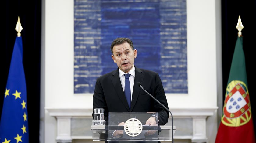 🔴 Montenegro anuncia 2,5 mil milhões de euros em apoios