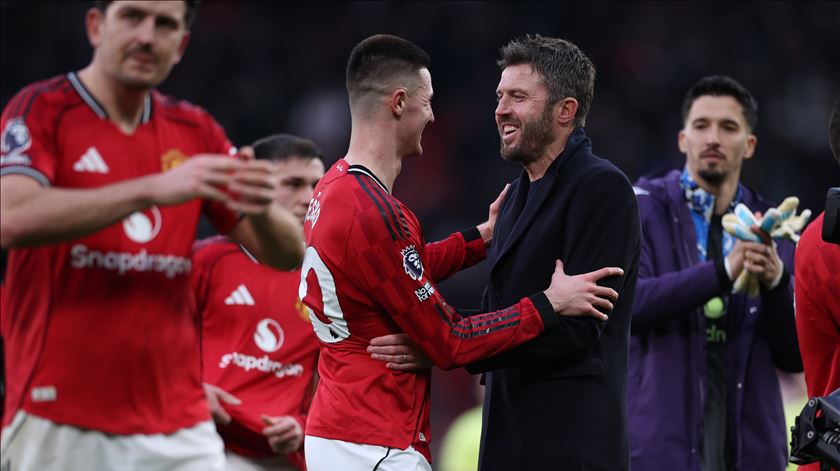 Sesko volta a entrar para dar vitória ao Manchester United