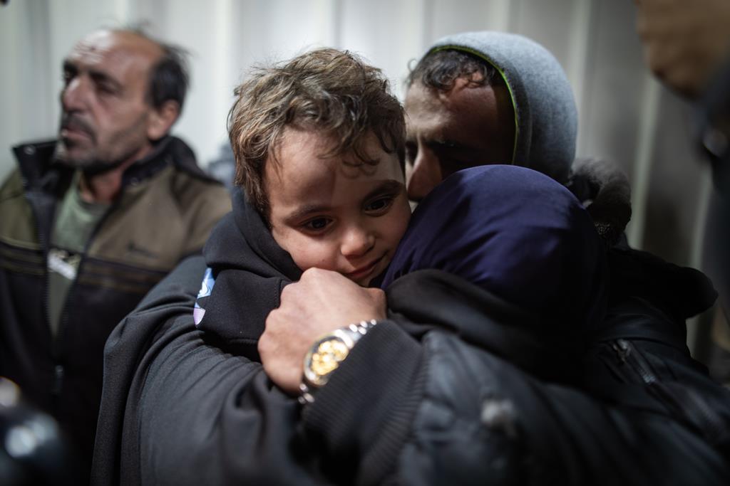 Fronteira de Rafah entre Gaza e Egito reaberta Fronteira de Rafah entre Gaza e Egito reaberta