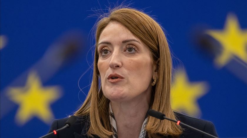 UE irá responder de "forma firme e unida" se algum Estado-membro for atacado