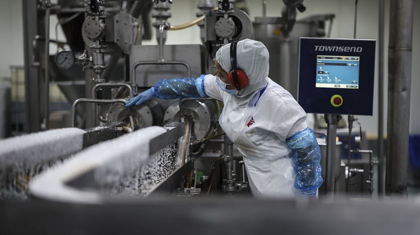 “Governo geriu mal desde o início”. Especialista alerta para risco de precariedade na reforma laboral