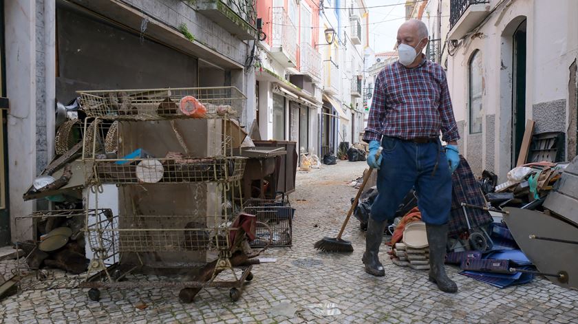Mau tempo: Proteção Civil registou 145 ocorrências até às 18h00