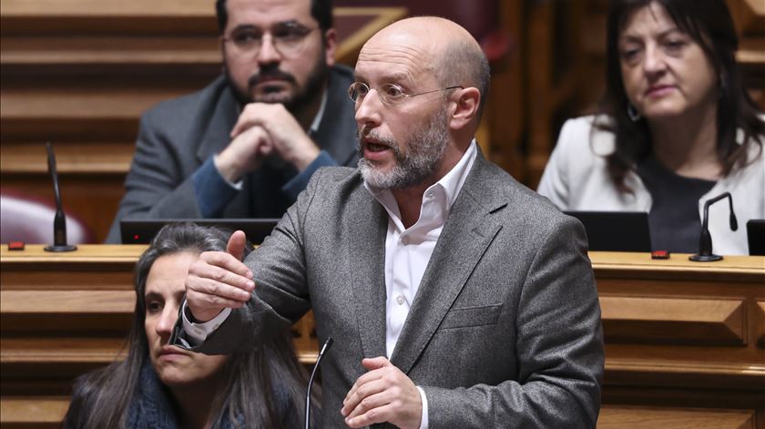 Livre repudia qualquer ato de "violência política" após incidente em marcha anti-aborto