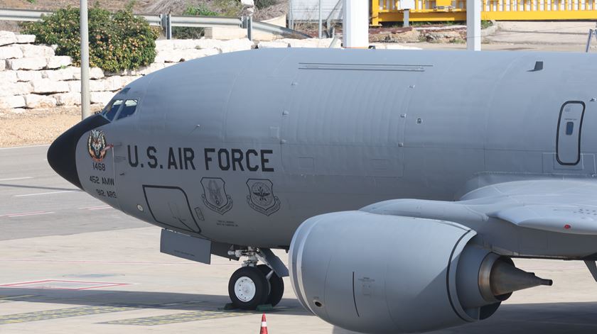 Americanos feridos após ataque do Irão a base na Arábia Saudita Americanos feridos após ataque do Irão a base na Arábia Saudita