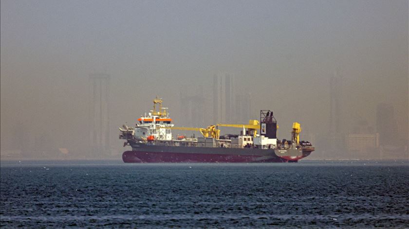 Exportação de energia no Golfo pode parar nas próximas semanas