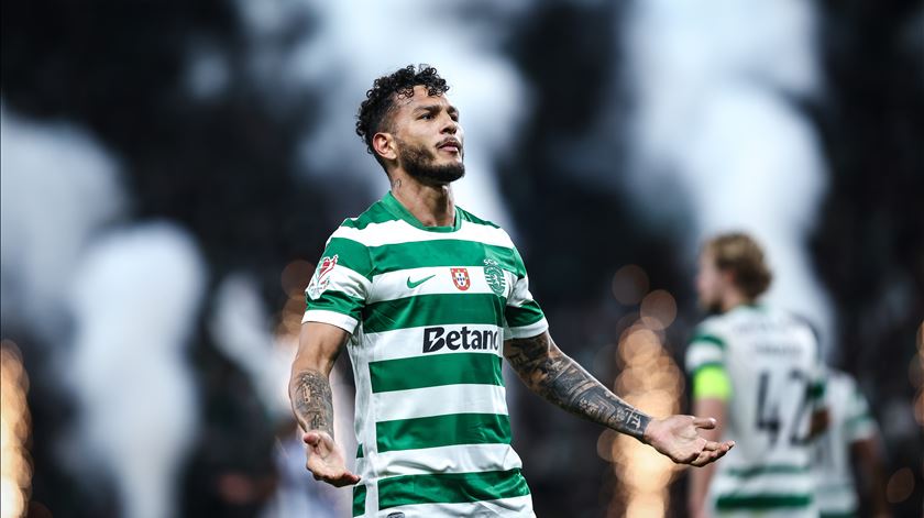 Guilherme Aguiar, o "sacristão" Hjulmand e o gesto de Suárez: "Vai dar sanção, não tenho dúvidas" Guilherme Aguiar, o "sacristão" Hjulmand e o gesto de Suárez: "Vai dar sanção, não tenho dúvidas"