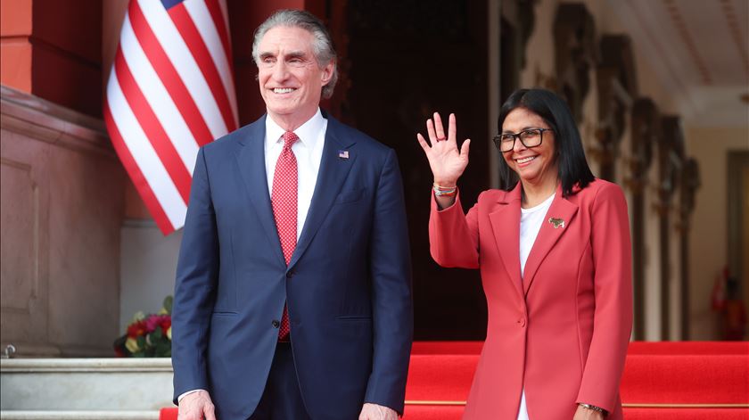 EUA preparam licenças para permitir investimentos em minas na Venezuela