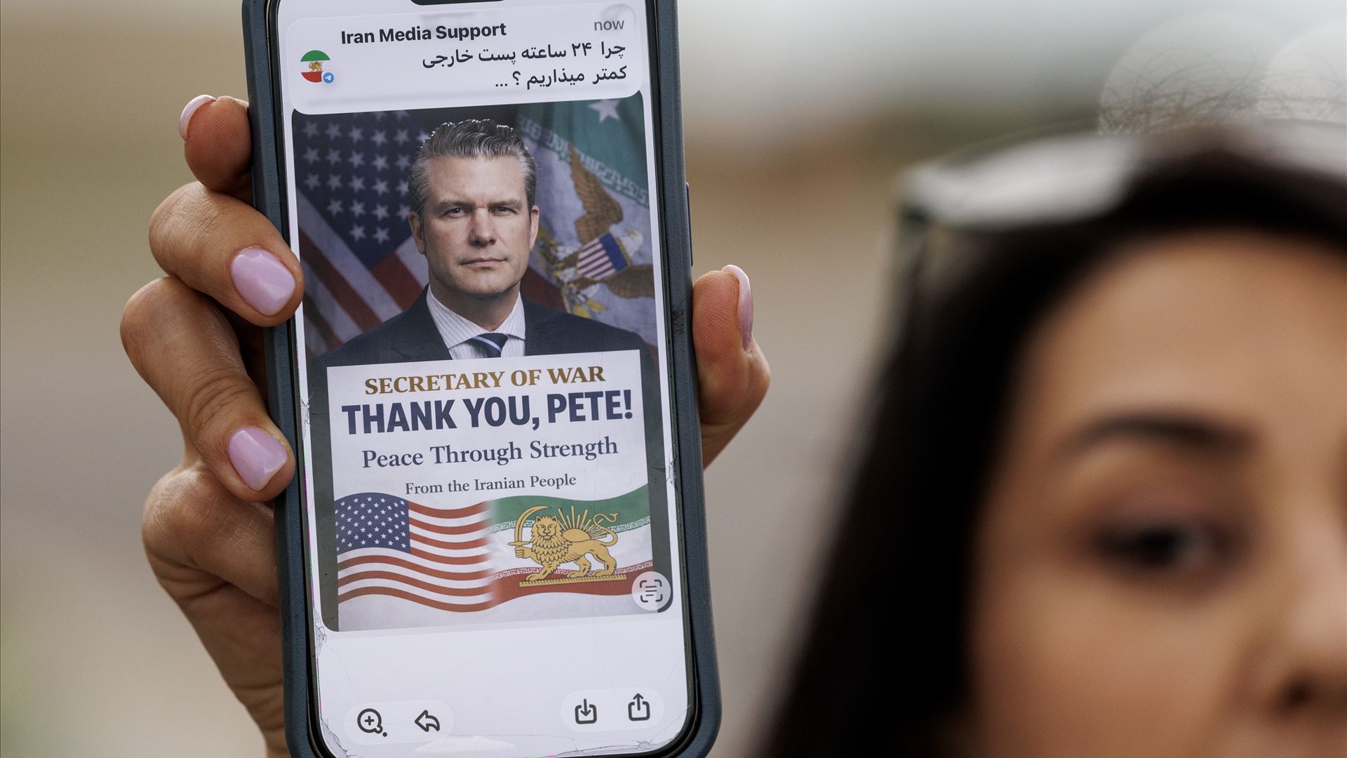 Pete Hegseth rezou para que cada disparo 