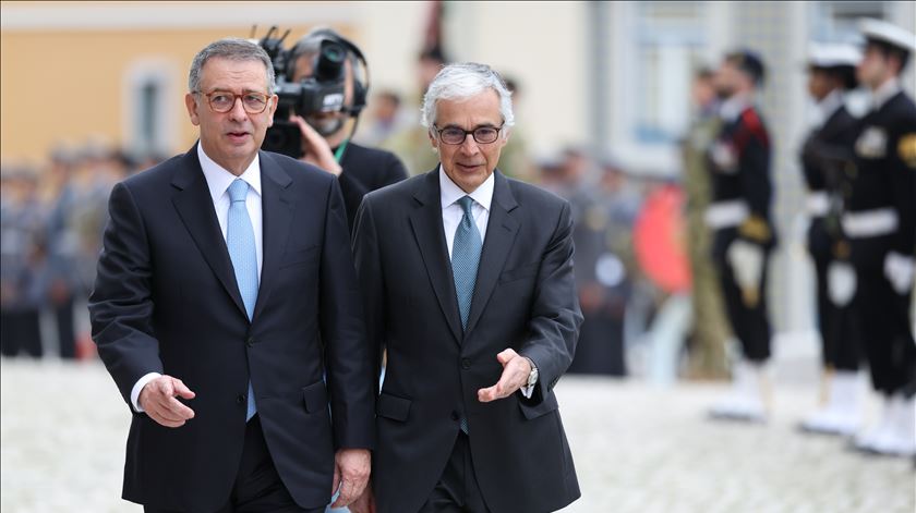 Presidente da Assembleia da República faz visita oficial à China