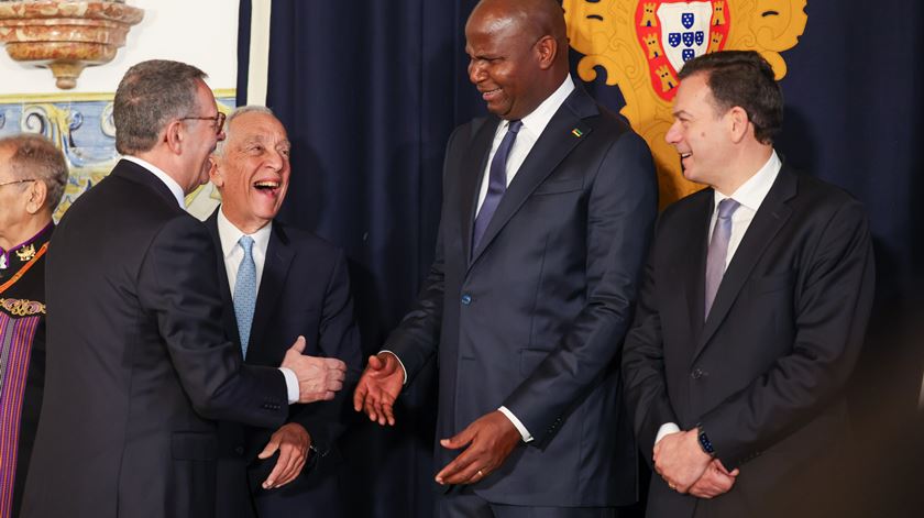  António José Seguro, Marcelo Rebelo de Sousa, Daniel Chapo e Luís Montenegro no Palácio de Belém. Foto: André Kosters/Lusa