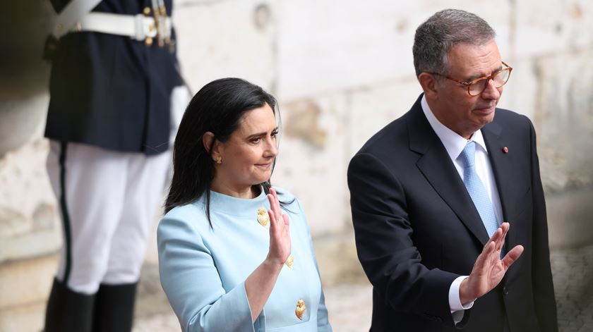  "Vai ser um grande Presidente", garantiu Marcelo Rebelo de Sousa num breve discurso ainda na Assembleia da República. André Kosters/Lusa