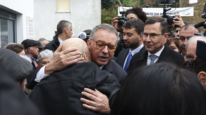 Seguro pede ao Governo "menos palavras, mais atos” Seguro pede ao Governo "menos palavras, mais atos”