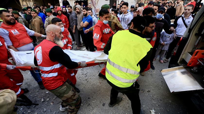 "Pessoas traumatizadas e deprimidas" ao som de bombas no Líbano