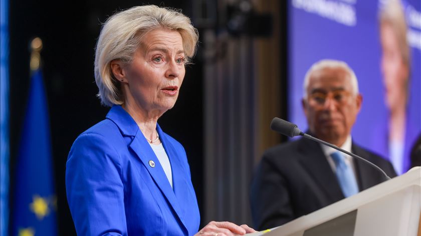 "Vamos cumprir de uma forma ou de outra": Von der Leyen garante que UE vai avançar com empréstimo para apoiar Ucrânia