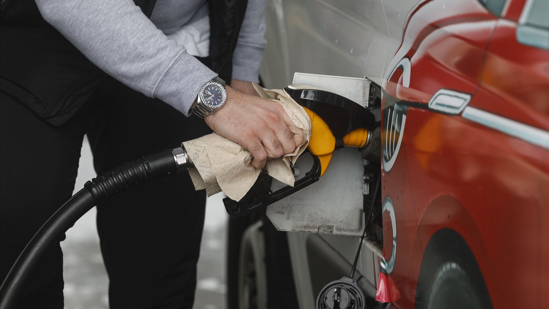 ANAREC pede medidas urgentes para baixar combustíveis