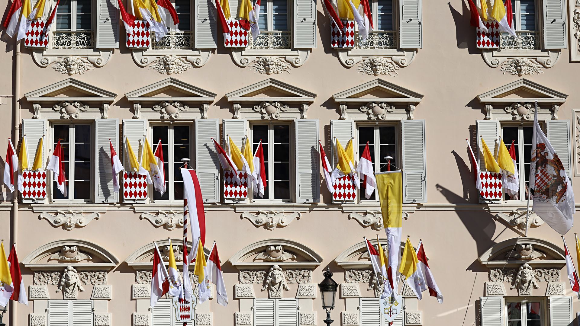 ?Em direto. Papa Leão XIV já chegou ao Mónaco