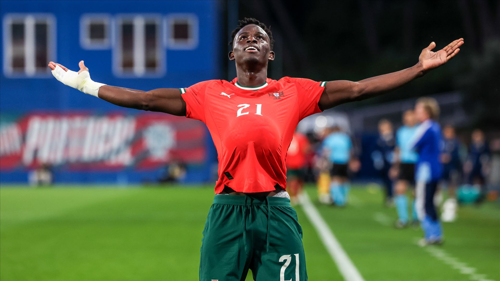 Portugal vence Escócia e está mais perto do Euro sub-21