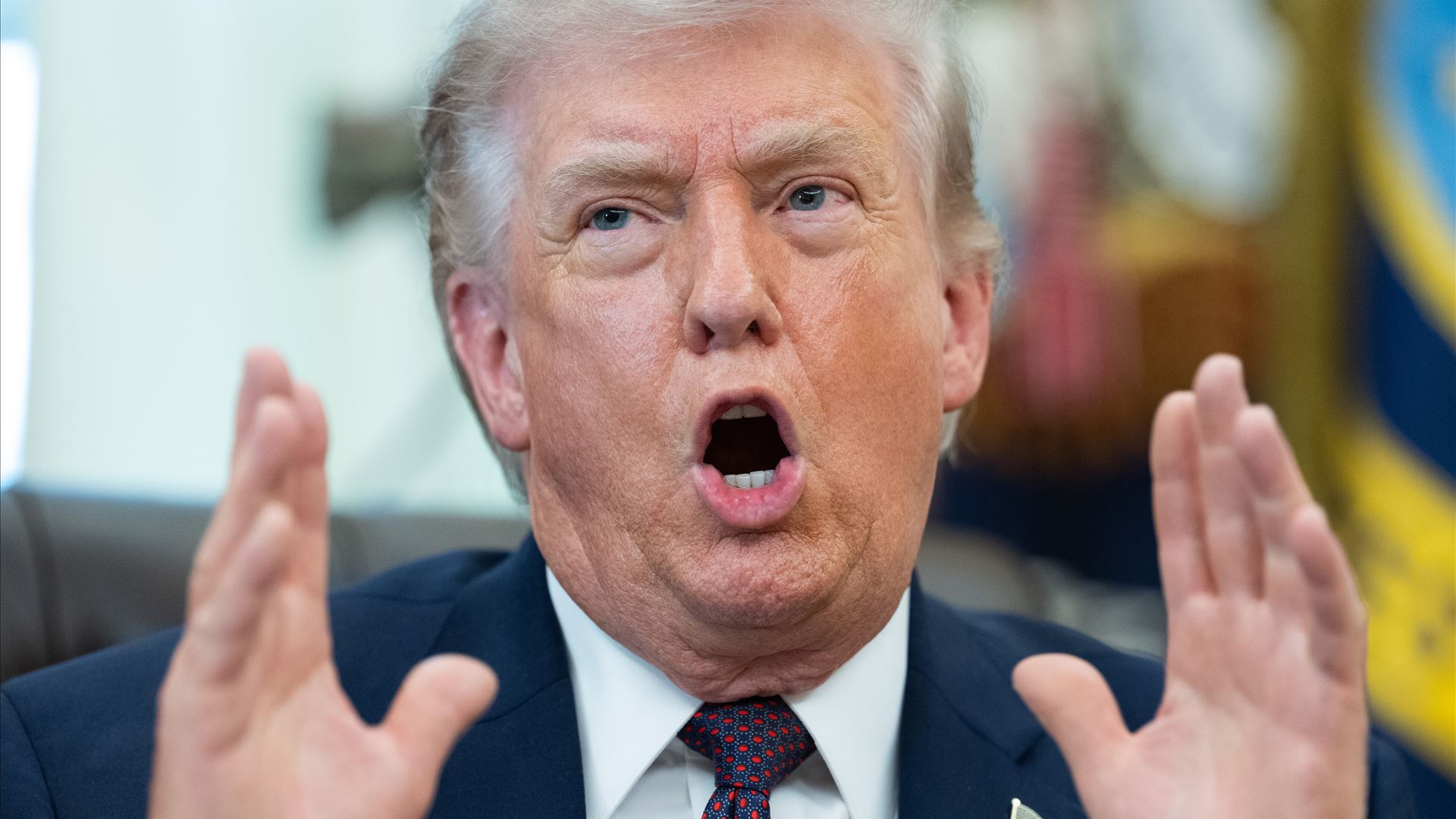 Trump pede 1,3 mil milhões para orçamento da defesa em 2027