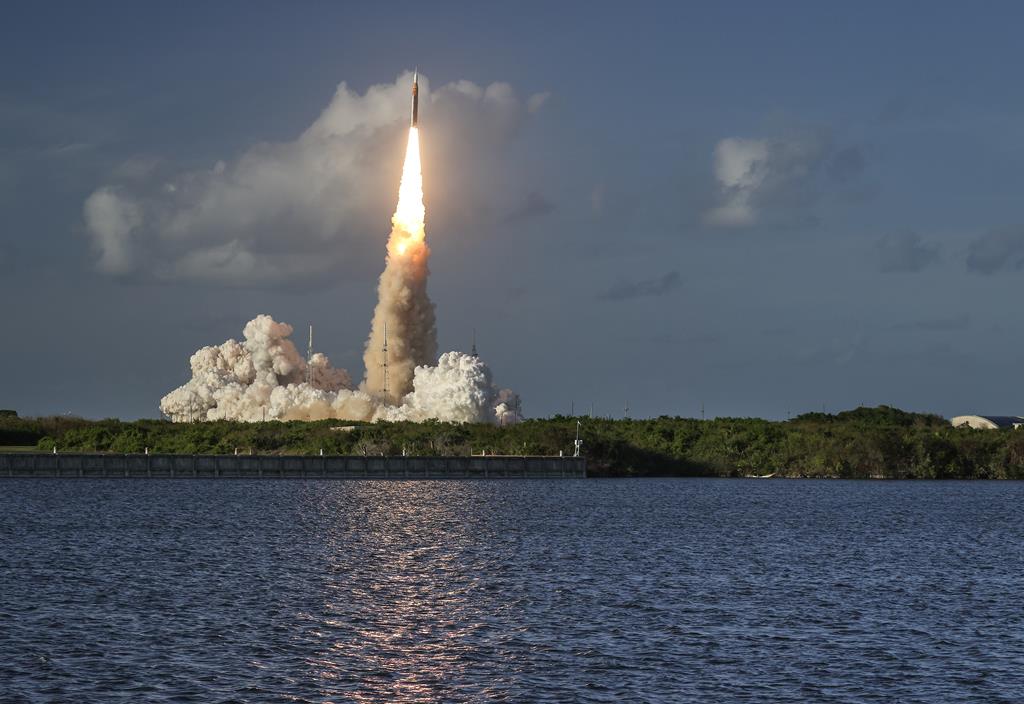 54 anos depois, há humanos a caminho da Lua: missão Artemis II da NASA já foi lançada