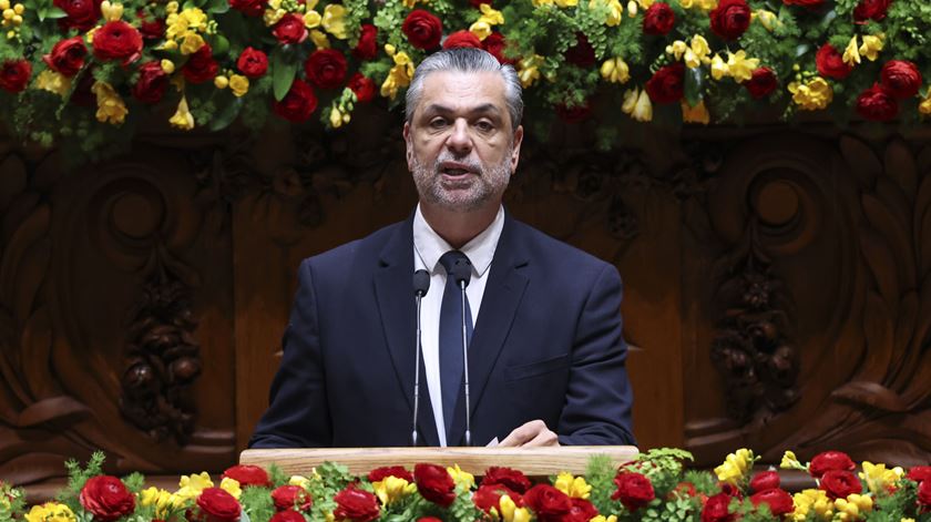 PSD defende que a Constituição "não é imutável", mas alicerces são "intocáveis"