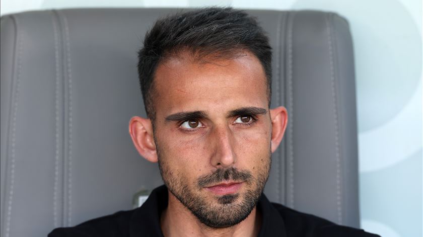 Gil Lameiras exige ao Vitória de Guimarães "máximo respeito" pelo AVS