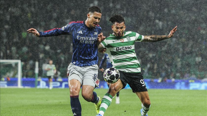 Sá Pinto: “Sporting fez uma exibição com grande personalidade contra o Arsenal. Está tudo em aberto”