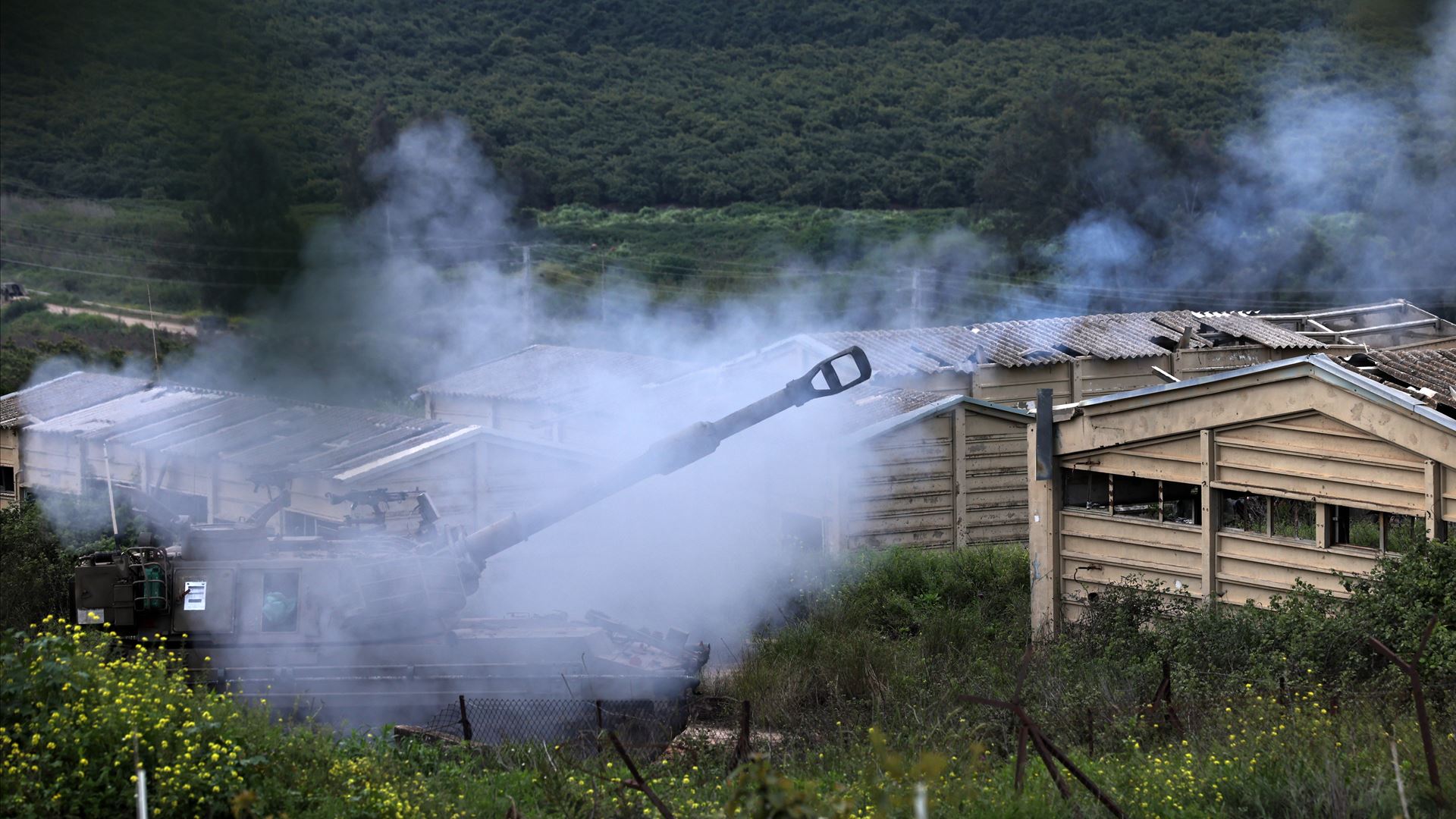 Israel ataca Beirute pela primeira vez desde o cessar-fogo com o Hezbollah