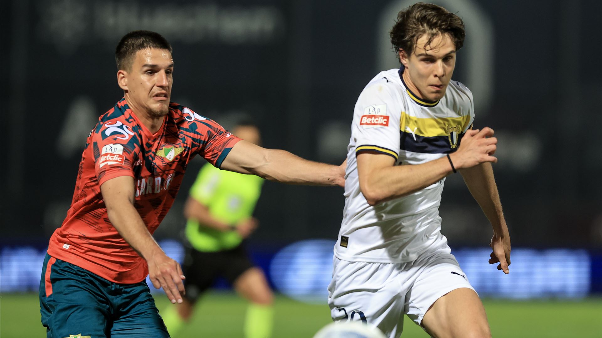 Empate entre minhotos abre jornada 29