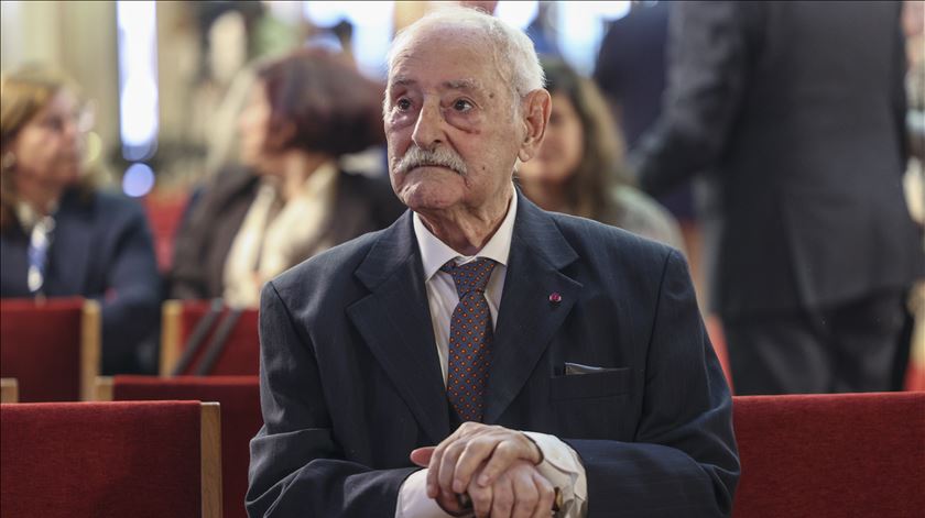 Homenagem ao ator Ruy de Carvalho na Assembleia da República. Foto: Miguel A. Lopes/Lusa