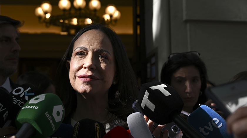 Corina Machado convoca para domingo manifestação em Portugal e outros 120 países