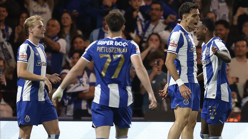 FC Porto reforça liderança
