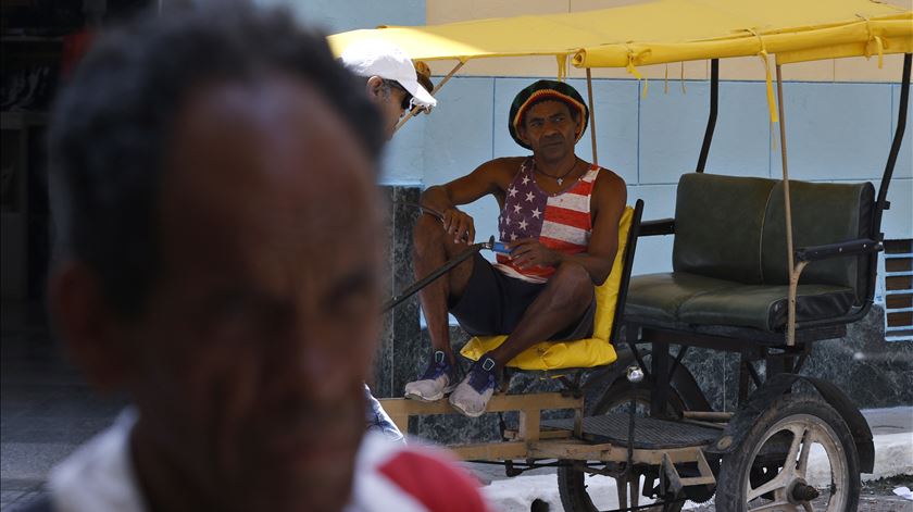 ONU alerta para "deterioração das condições humanitárias" em Cuba