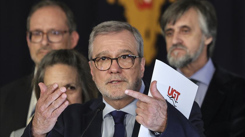 UGT rejeita proposta laboral por unanimidade, mas mantém abertura para negociar