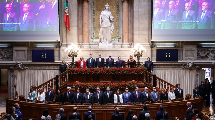 25 de Abril. Reveja os principais momentos da sessão solene no Parlamento