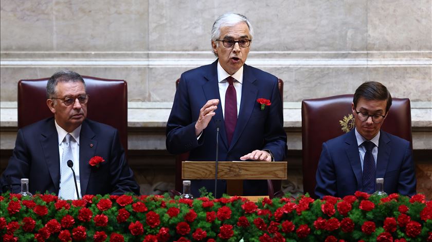 Aguiar-Branco quer debater crise de participação na política e critica "rotulagens" Aguiar-Branco quer debater crise de participação na política e critica "rotulagens"