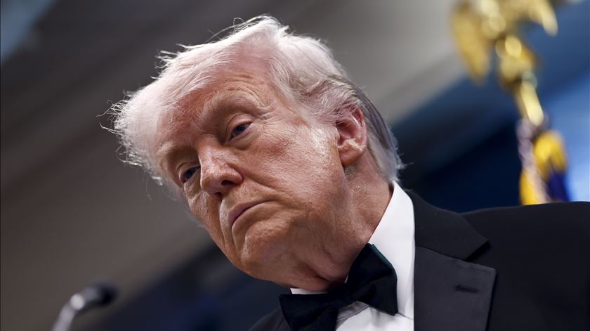 "Sabem, é a minha vida": Casa Branca vai rever segurança de Trump após ataque "Sabem, é a minha vida": Casa Branca vai rever segurança de Trump após ataque