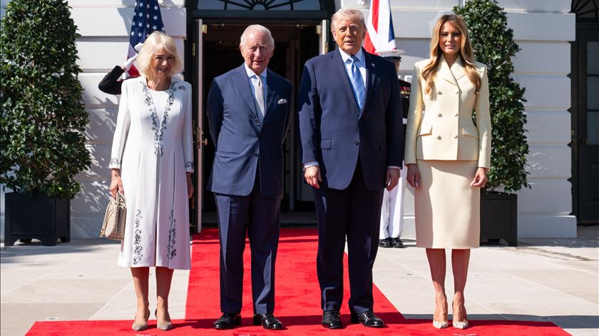Trump recebe Rei Carlos III na Casa Branca: veja as imagens do encontro
