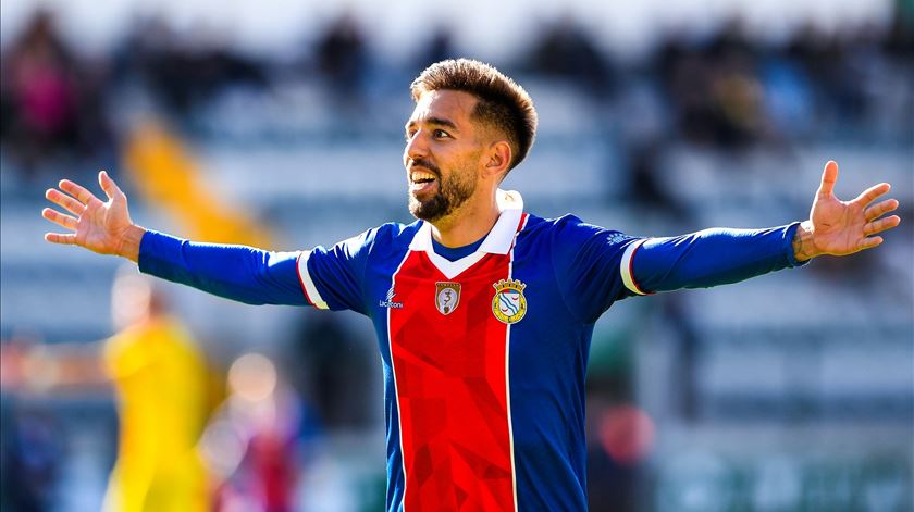 Alverca vence em Chaves em duelo pela subida. O que falta jogar até ao final da época na II Liga?