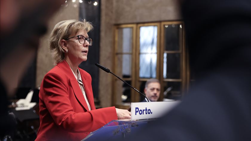 Maria Luís Albuquerque diz que UE tem de se focar mais na unidade do que na diversidade Maria Luís Albuquerque diz que UE tem de se focar mais na unidade do que na diversidade