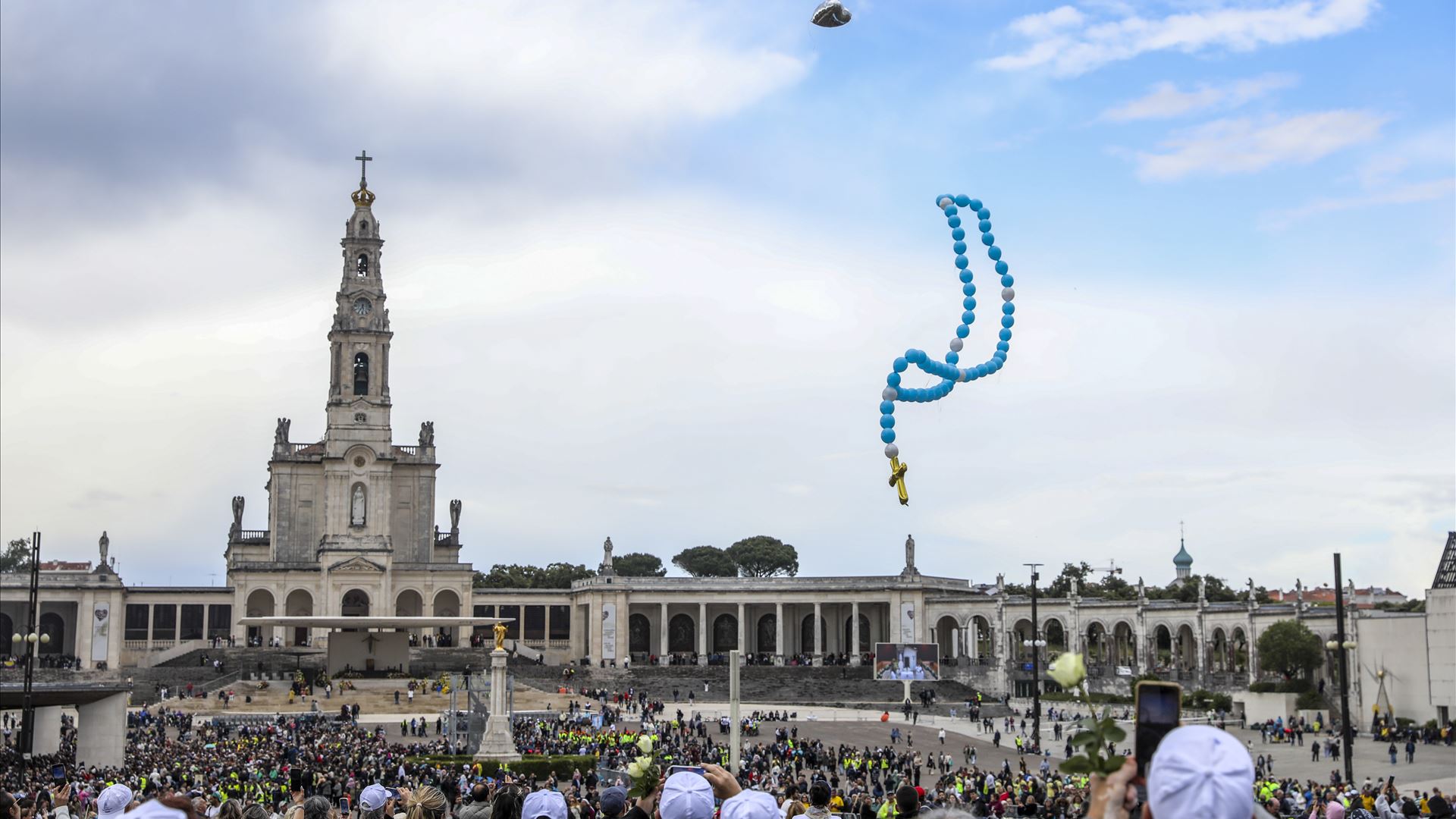 ? Em direto: Acompanhe as celebrações de Fátima