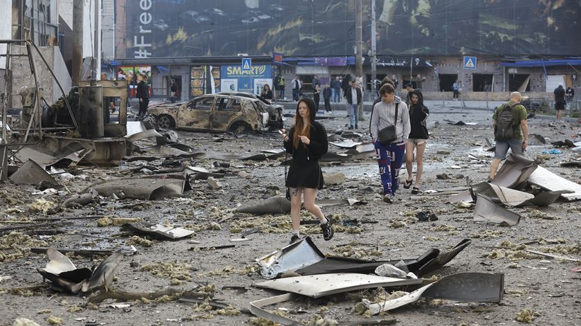 Europa acusa Rússia de agravar guerra na Ucrânia em reunião rara em Moscovo