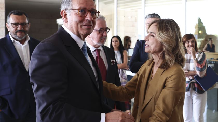 Seguro responde aos críticos do pacto da Saúde: “Estou a cumprir a palavra dada”