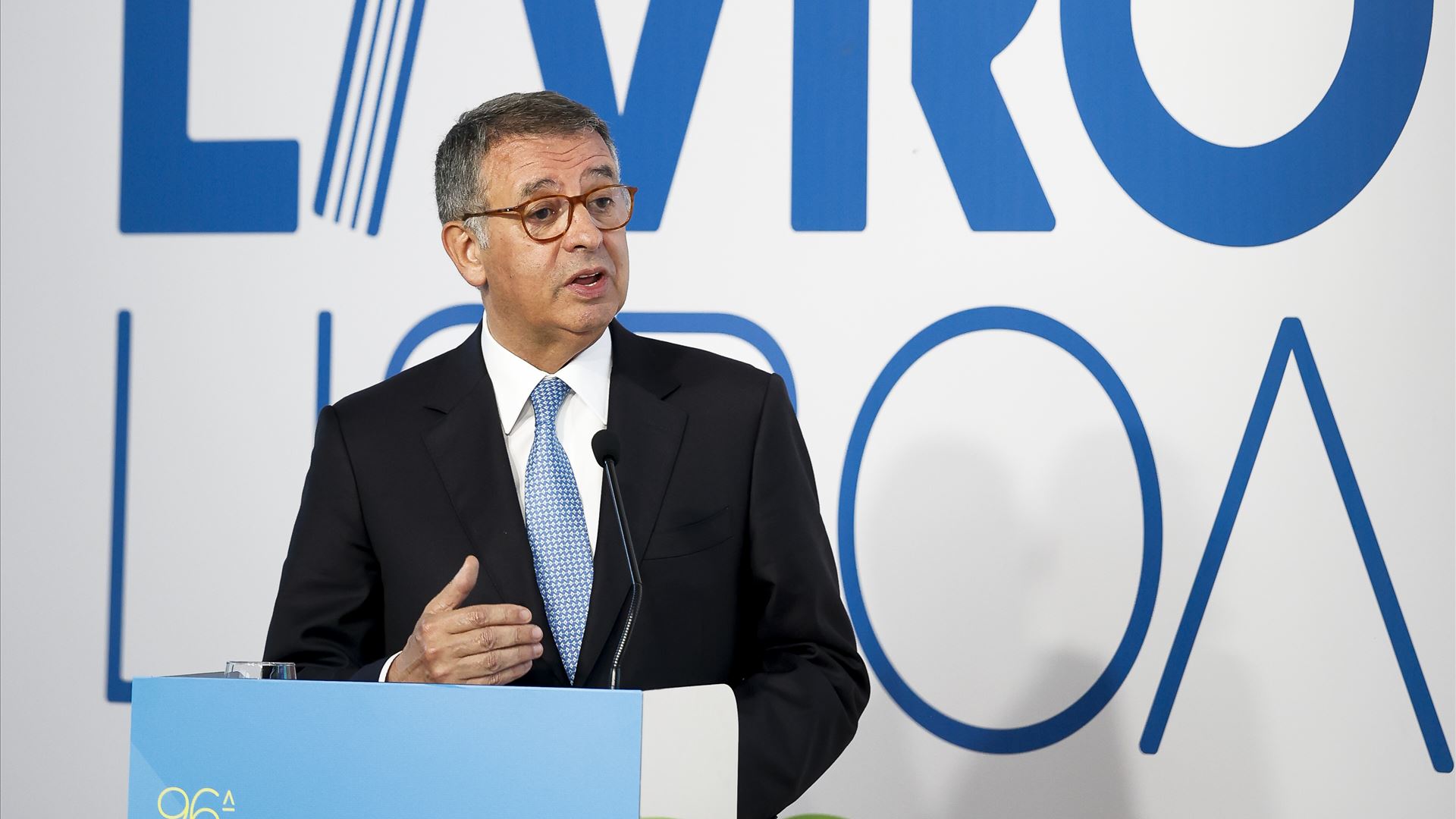 Seguro defende importância da leitura como ferramenta contra os algoritmos