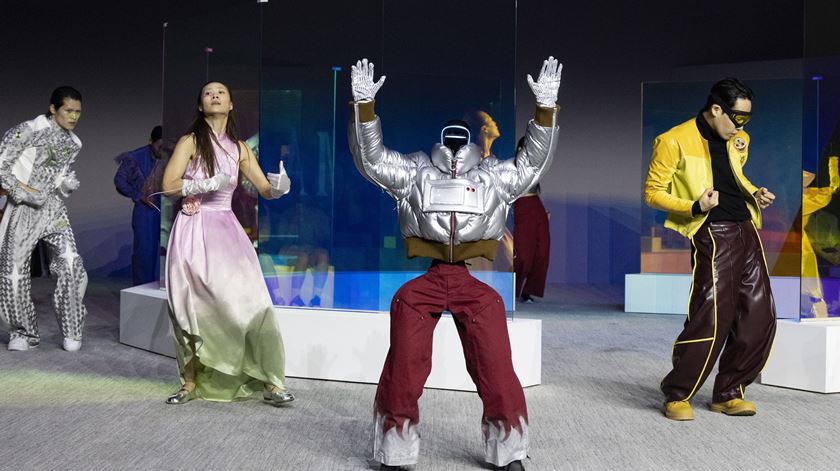 K-Pop e Robots. Parque temático mete androides a dançar e a lutar em Seul. Foto: Jeon Heon-kyun/EPA
