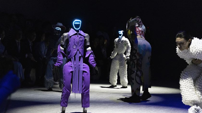 K-Pop e Robots. Parque temático mete androides a dançar e a lutar em Seul. Foto: Jeon Heon-kyun/EPA