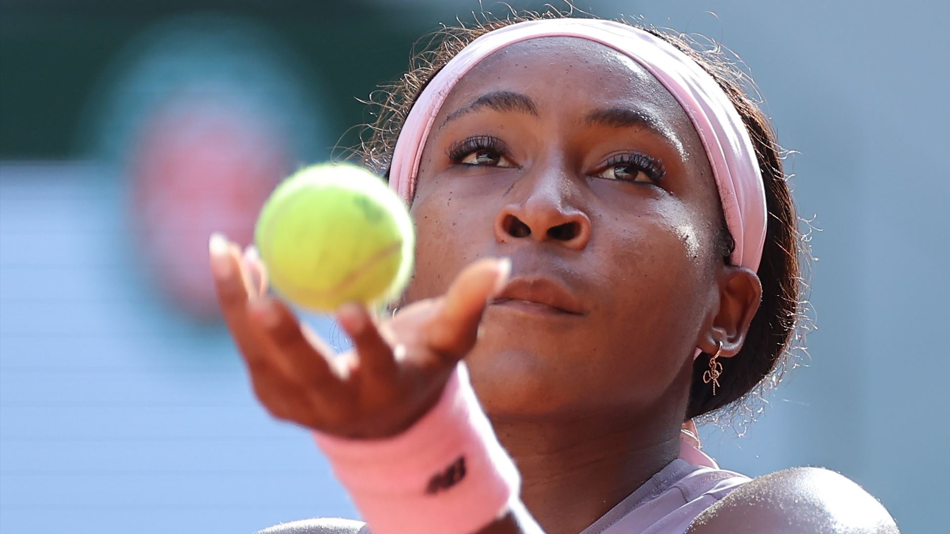 Detentora de Roland Garros cai na terceira ronda