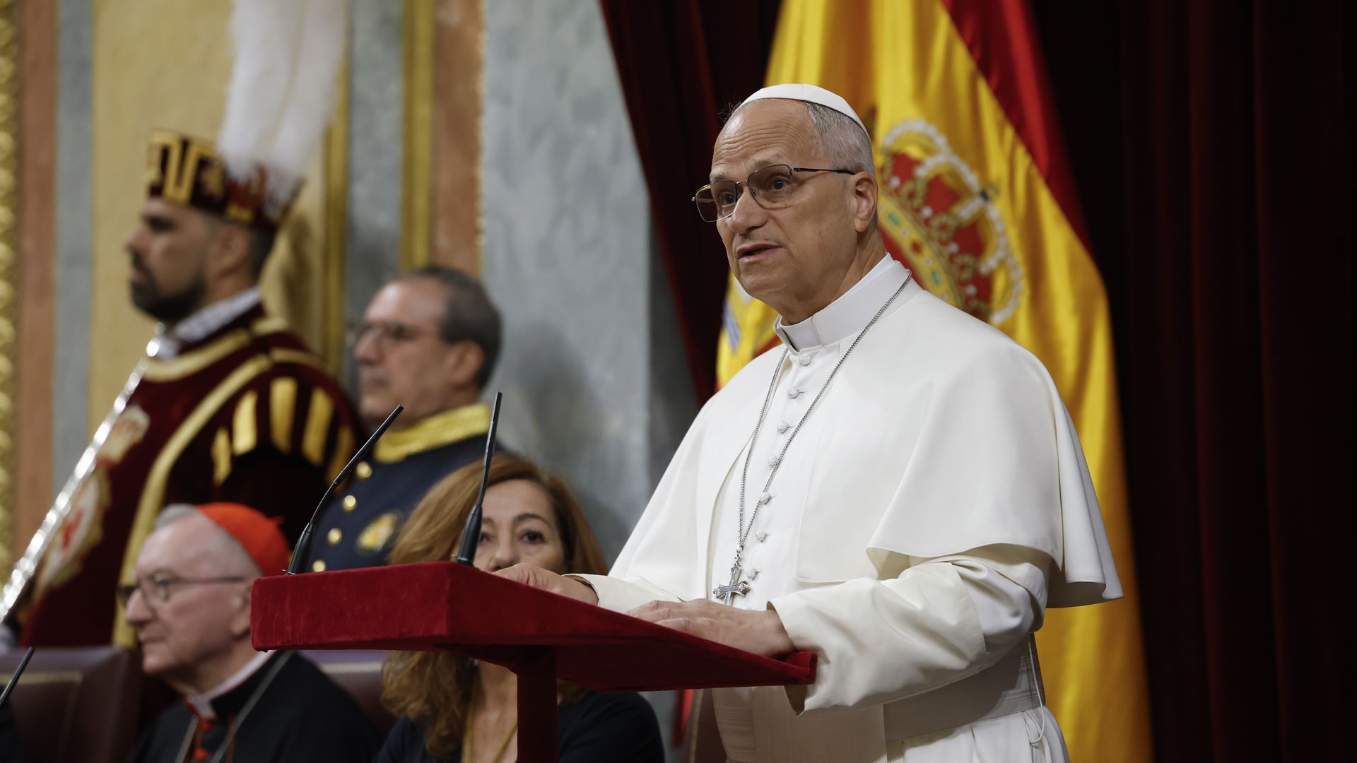 Reveja o discurso inédito de Leão XIV no Parlamento espanhol