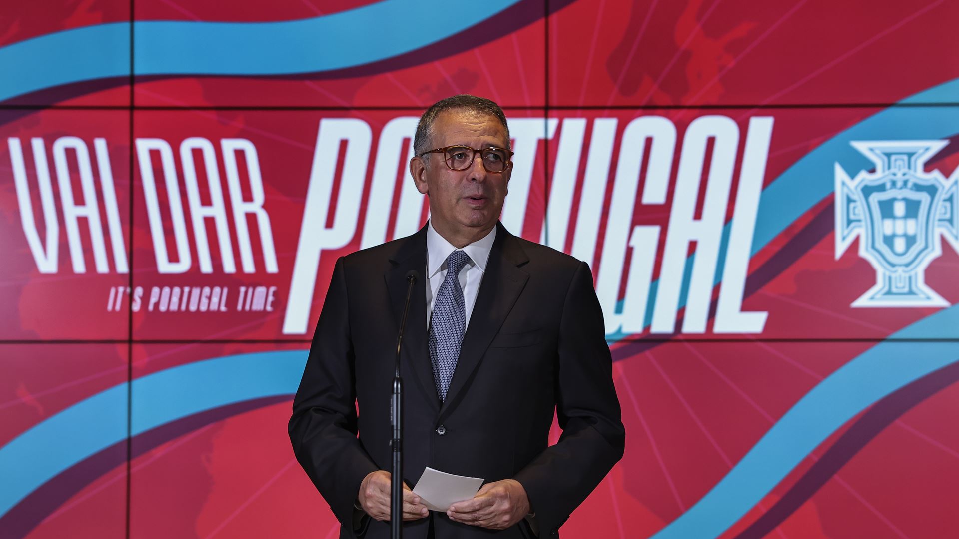 Seguro lança o sonho: “Tragam para Portugal a taça